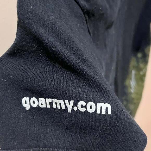 U.S. Army "This We'll Defend" Black T-Shirt - Picture 3 of 4